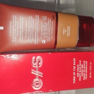 BOGO ONE/SIZE Turn Up The Base BBB‎ Cream - Dark 2 (G)With Golden Undertones